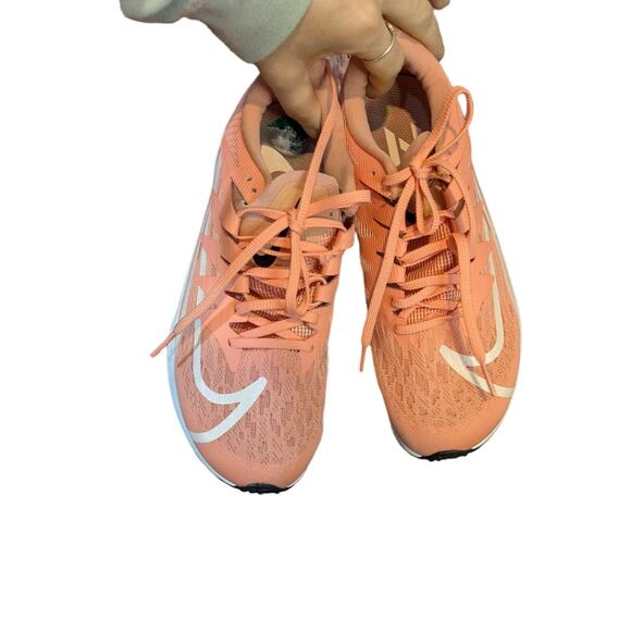 Nike Zoom Rival Fly - Coral/White size 7.5 - Picture 4 of 11